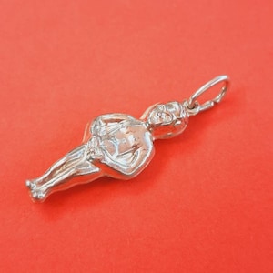 Vintage Belgium silver pendant of Manneken Pis, little pissing boy, Brussels Belgium, Brussels Belgium, Manneken Pis, Bruxelles souvenir