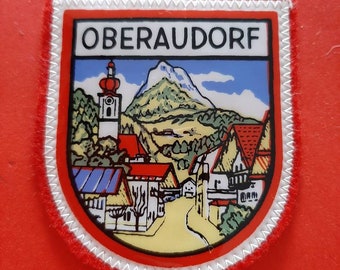 Vintage red felt with founded a vintage badge/patch of Oberaudorf, souvenir Oberaudorf, patch Oberaudorf emblem Germany