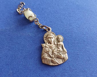 Vintage religious Catholic silver plated medal pendant of Saint Anthony of Padua, St Antony with Child charm