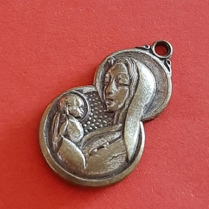 Religious vintage medal pendant of Jesus Christ Sacred Heart and Blessed Mary with Child Jesus, old charm of Our Lady with Child Jesus