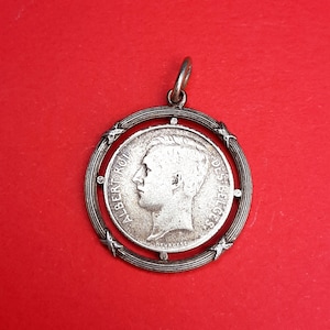 Vintage coin in frame medal pendant charm of King Albert of Belgium, 1915