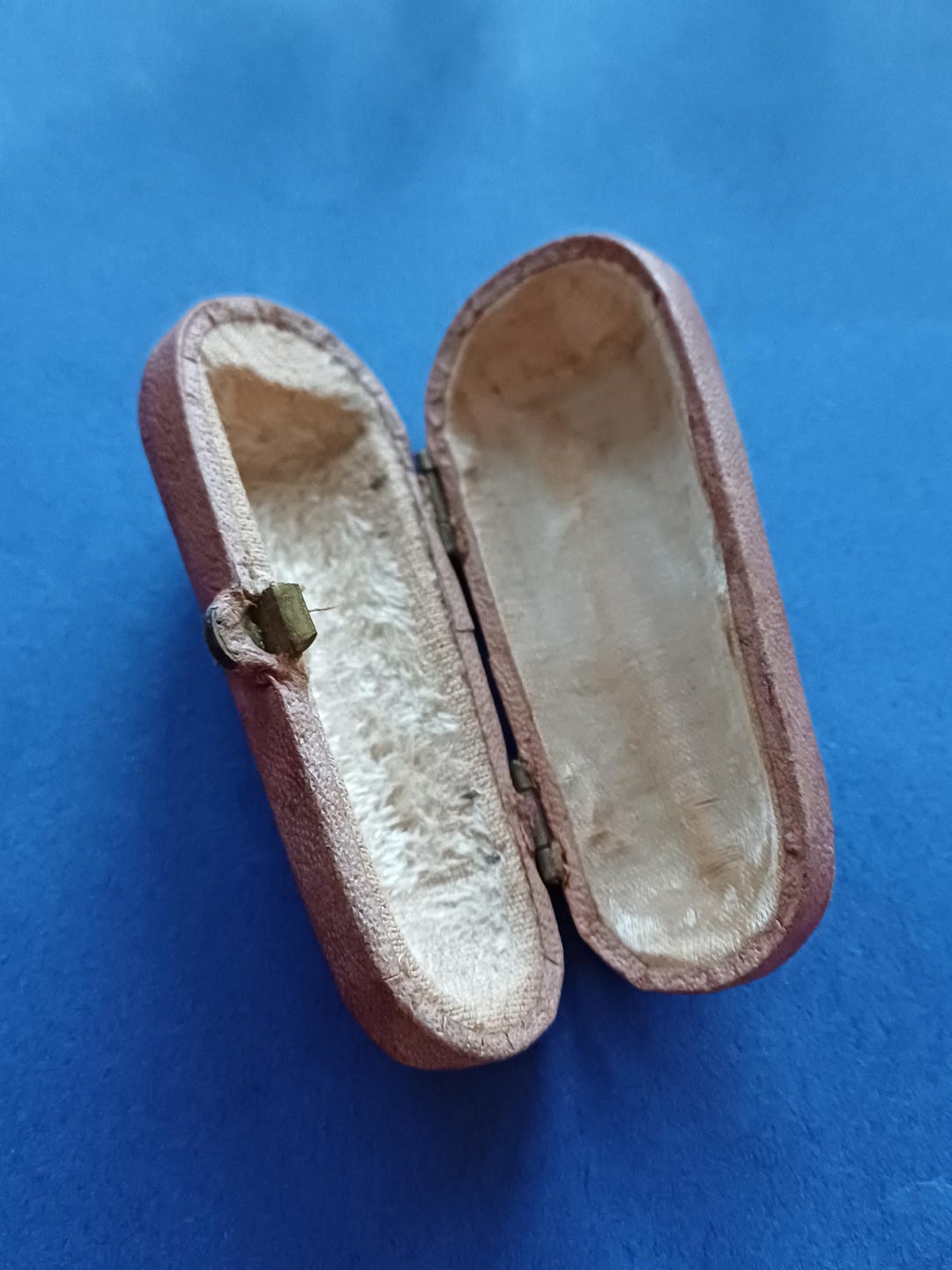 Antique Cheroot Mouthpiece Holder Box, Leather Covered Victorian Box ...
