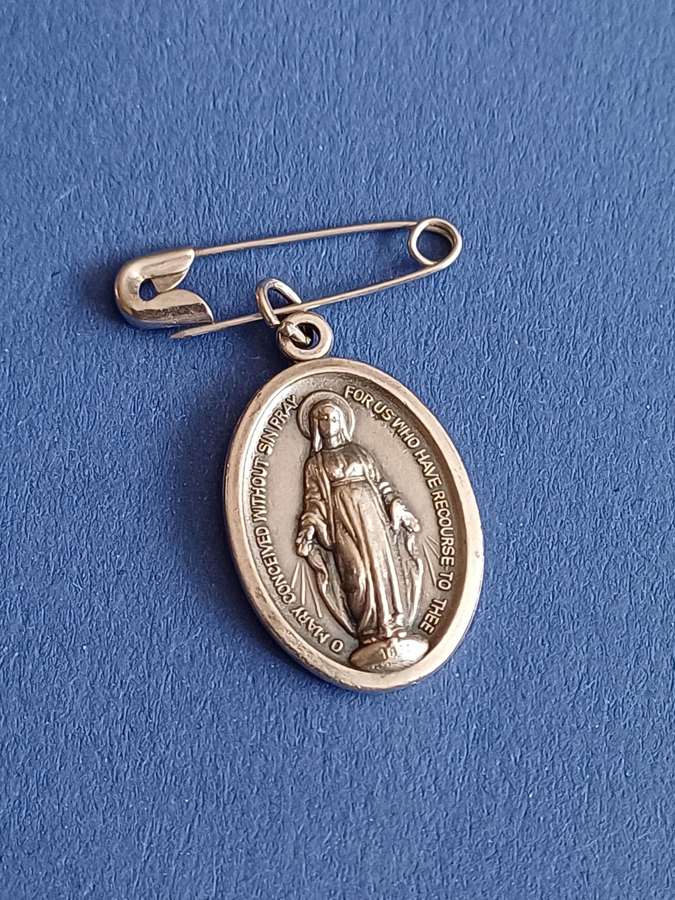 1830 Mary Pendant - Etsy