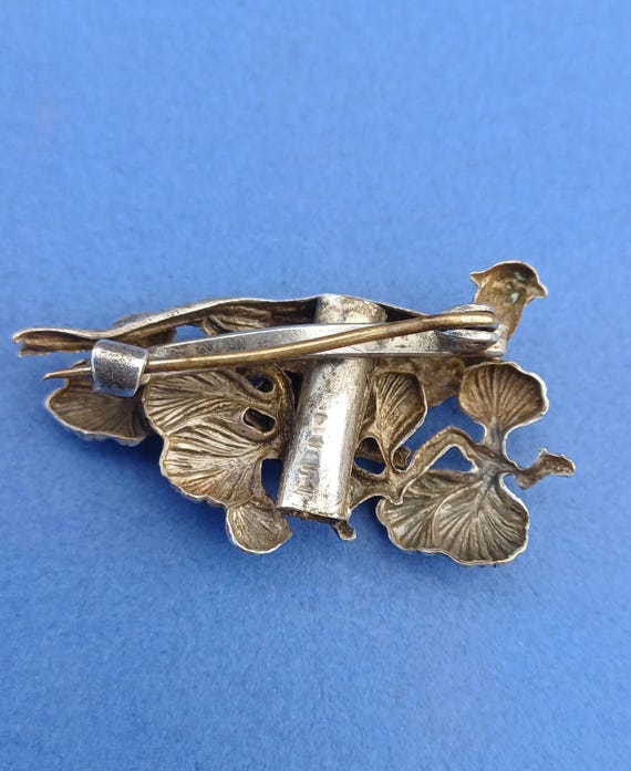 Antique silver plated detailed brooch of a bird, … - image 6