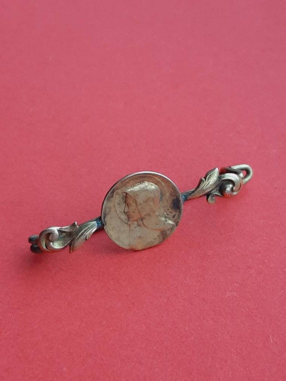 Broche Religieuse Vintage Notre Dame De La Garde - Occasion, Quelques Traces D'usure