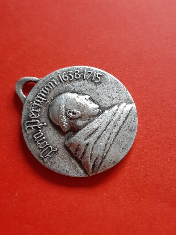 Vintage religious Catholic medal pendant of Dom P… - image 3