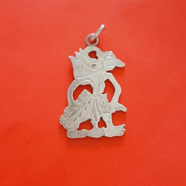 Vintage silver Wayang charm of Indonesia, Wayang pendant charm, Wayang charm, puppet pendant charm, shadow puppet pendant charm