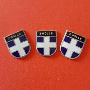 Vintage diy enamel travel shields of Zwolle, the Netherlands, vintage Zwolle, crest Zwolle, diy Zwolle