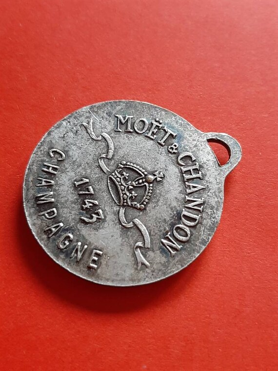 Vintage religious Catholic medal pendant of Dom P… - image 5