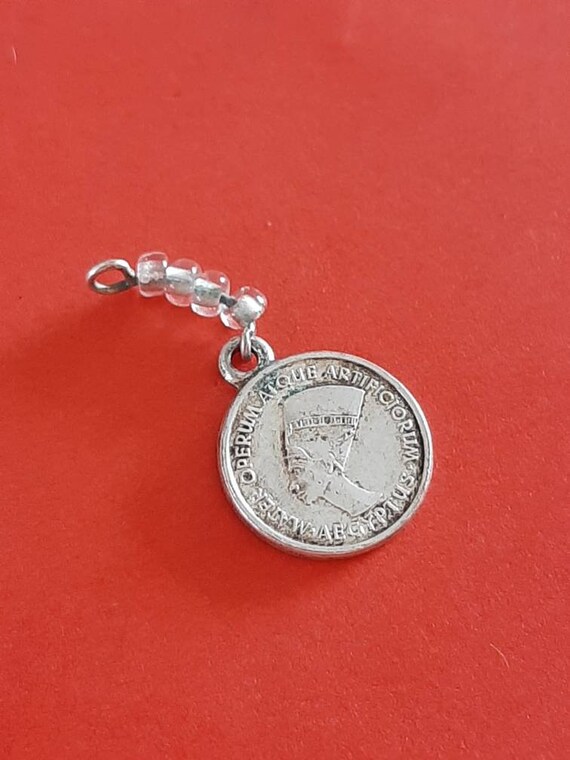 Vintage tiny silver plated Egyptian medal pendant… - image 3