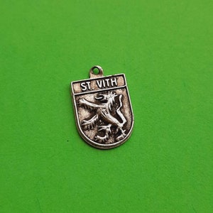 Vintage silver plated travel shield or charm of Sankt Vith Belgium image 1