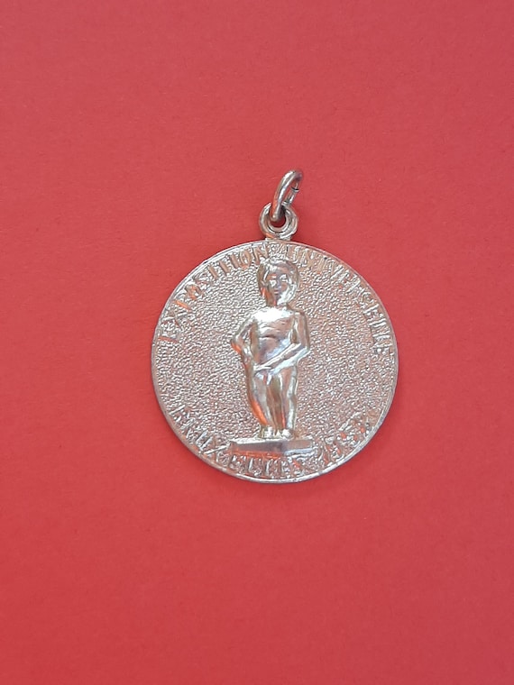 Vintage Belgium medal during medallion charm Exhib