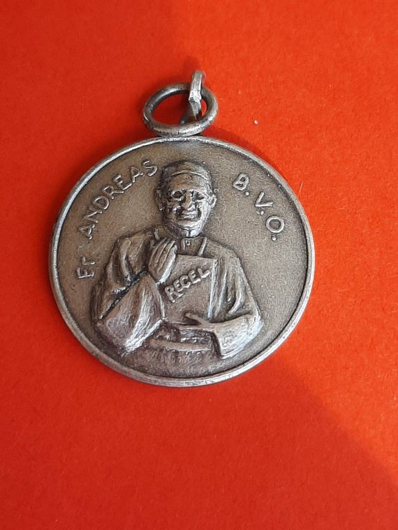 Vintage religious Catholic Dutch silver plated me… - image 2