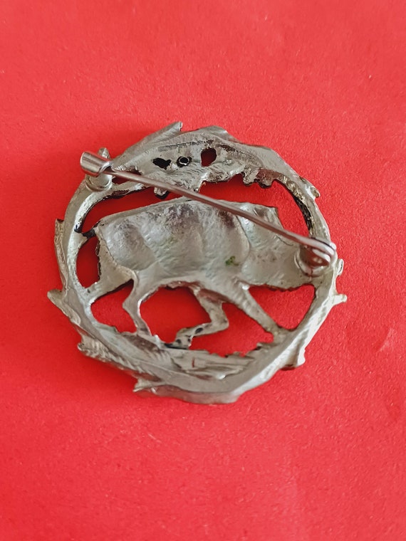 Vintage South German silver plated hunter brooch … - image 4