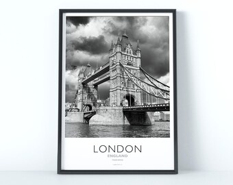 Tower Bridge, London – Black & White Architectural Poster Print