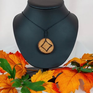 Wood Pendant - Wooden Pendant - The Black Eye - Element Ore