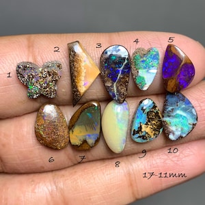 Australisk Boulder Opal Cabochon, naturlig flashig Queensland Opal ädelsten för smyckestillverkning (17-11 mm) #D2647….