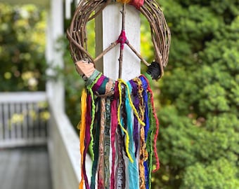 Small Peace Symbol Wall Hanging, Dorm Room Small Space Wreath, Hippie Gift Hostess Housewarming, Front Porch All Season Door Decor