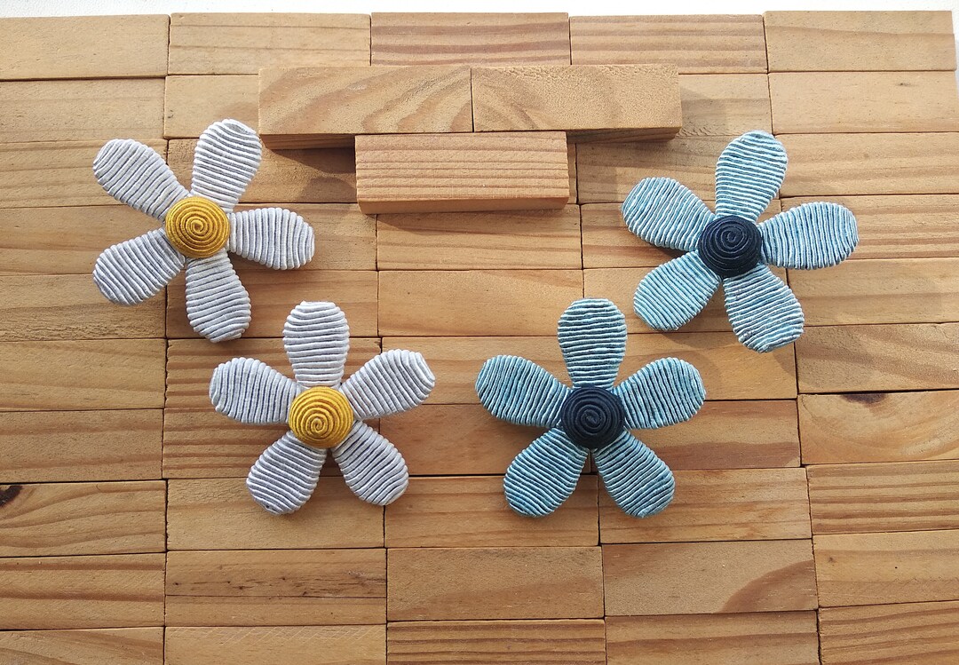 Daisy Bon Bon Clip on Earrings,stud / Post, White Yellow Cornflower Navy Blue Pink Black Les ...