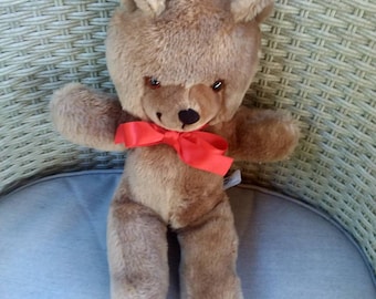 14" Knickerbocker Animals of Distinction brown vintage soft Teddy Bear - unjointed - 1980s - in lovely condition
