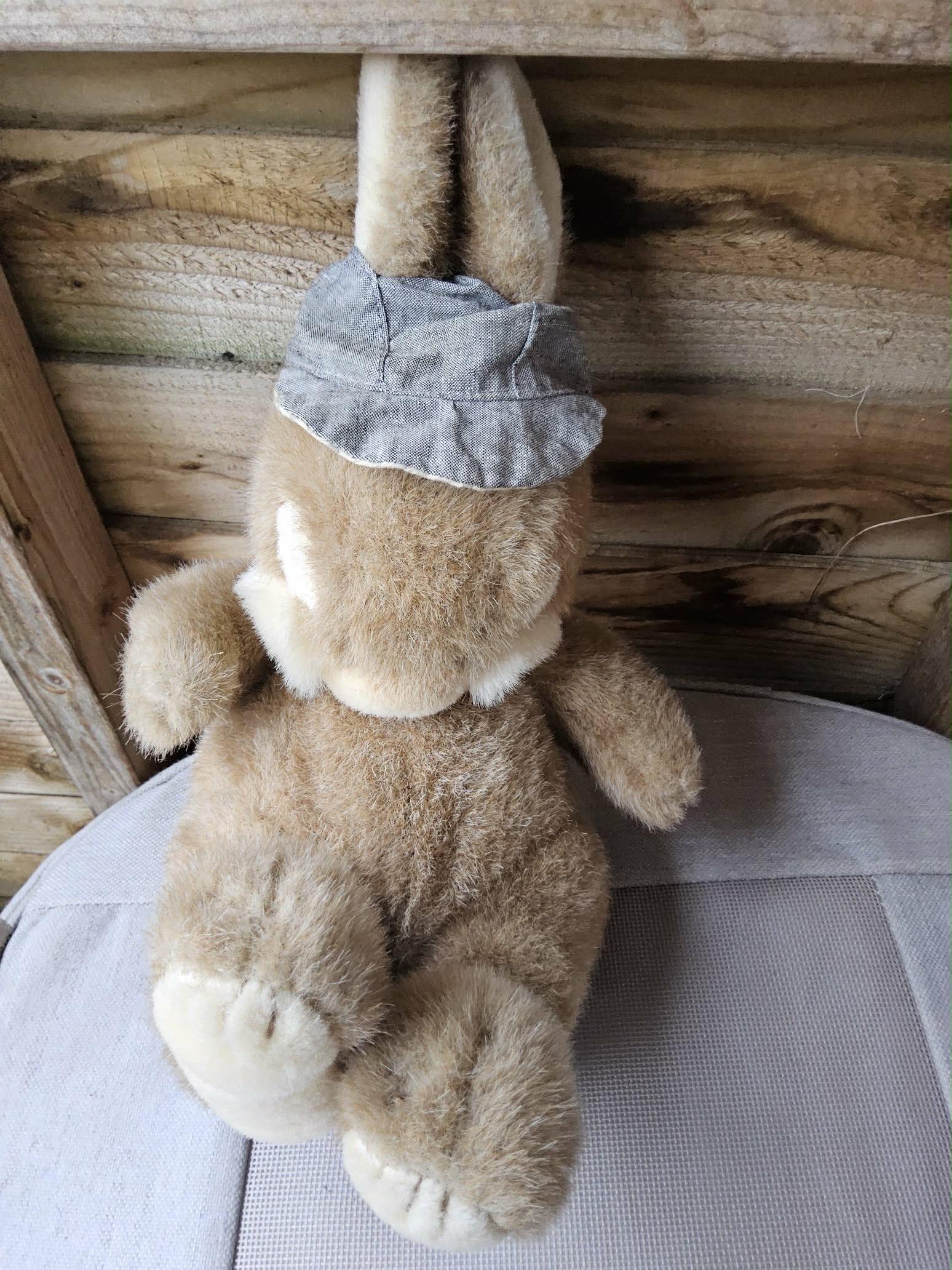 Softees Sleeping Rabbit by Gemini/ Non Non Papa Rabbit With