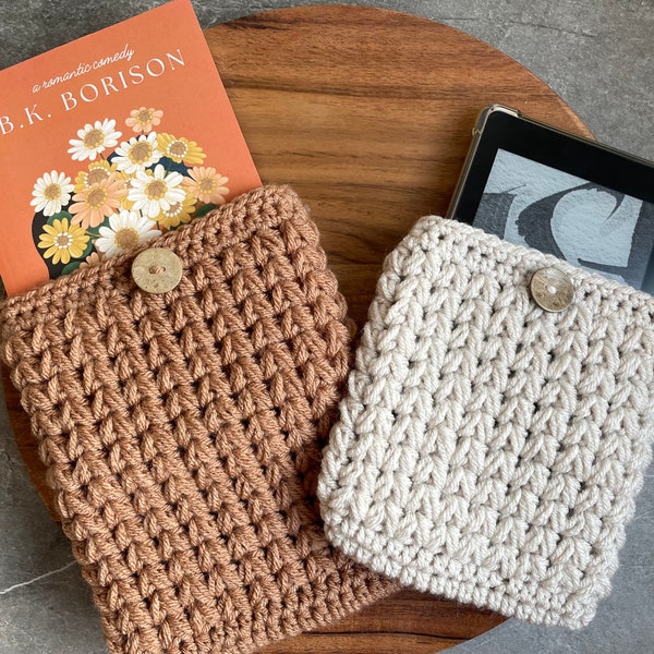 E-Reader Sleeve, Book Sleeve, Protector, Kindle Cover, Bibliophile, Easter Gift for Reader, Crochet Book Cover, Gift for Mom, Bookish Gift