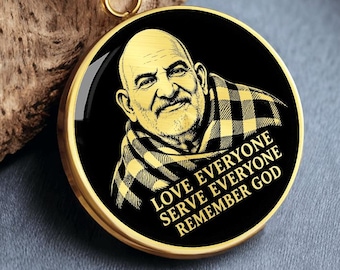 Neem Karoli Baba Necklace, Love Everyone Serve Everyone Remember God Quote, Maharajji Spiritual Pendant