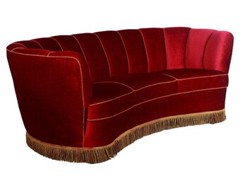 1940s Art Deco Curved Banana Sofa