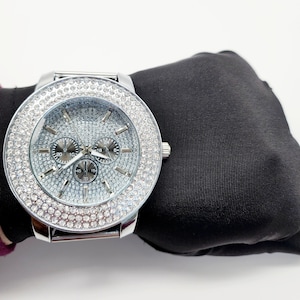 14K White Gold Finish Icy Watch  Designer's with Shinny Clarity Crystals Bling Street Wear Style Finest Quality