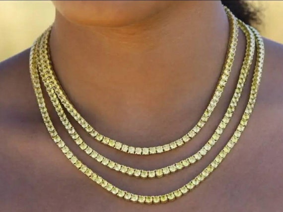Canary store tennis chain