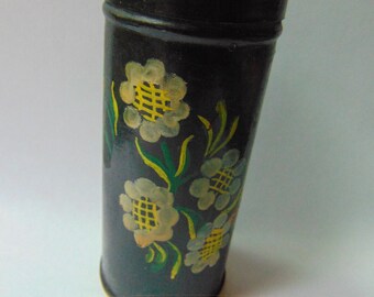 Coctelera vintage de hojalata pintada a mano