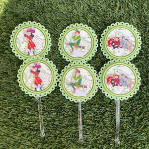 Topo de cupcake 3D inspirado em Peter Pan, conjunto com 12 | Topo de bolo personalizado com confete | Decoração de bolo de aniversário