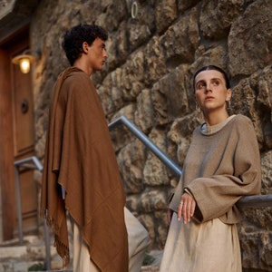Raw Silk Shawl - Brown