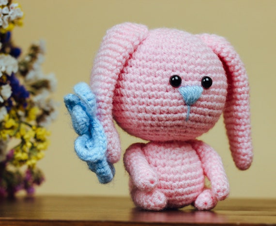 DIY Crochet Amigurumi BUNNY Craft Kit for Adults, Beginner Crochet Kit,  Learn to Crochet Kit, Crochet Toy Rabbit 