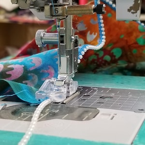 Pearls & Piping Sewing Machine Presser Foot