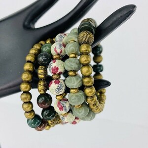 Grüne Wrap Stack Armband Moos Achat Stein Antik Gold gefrostet Floral