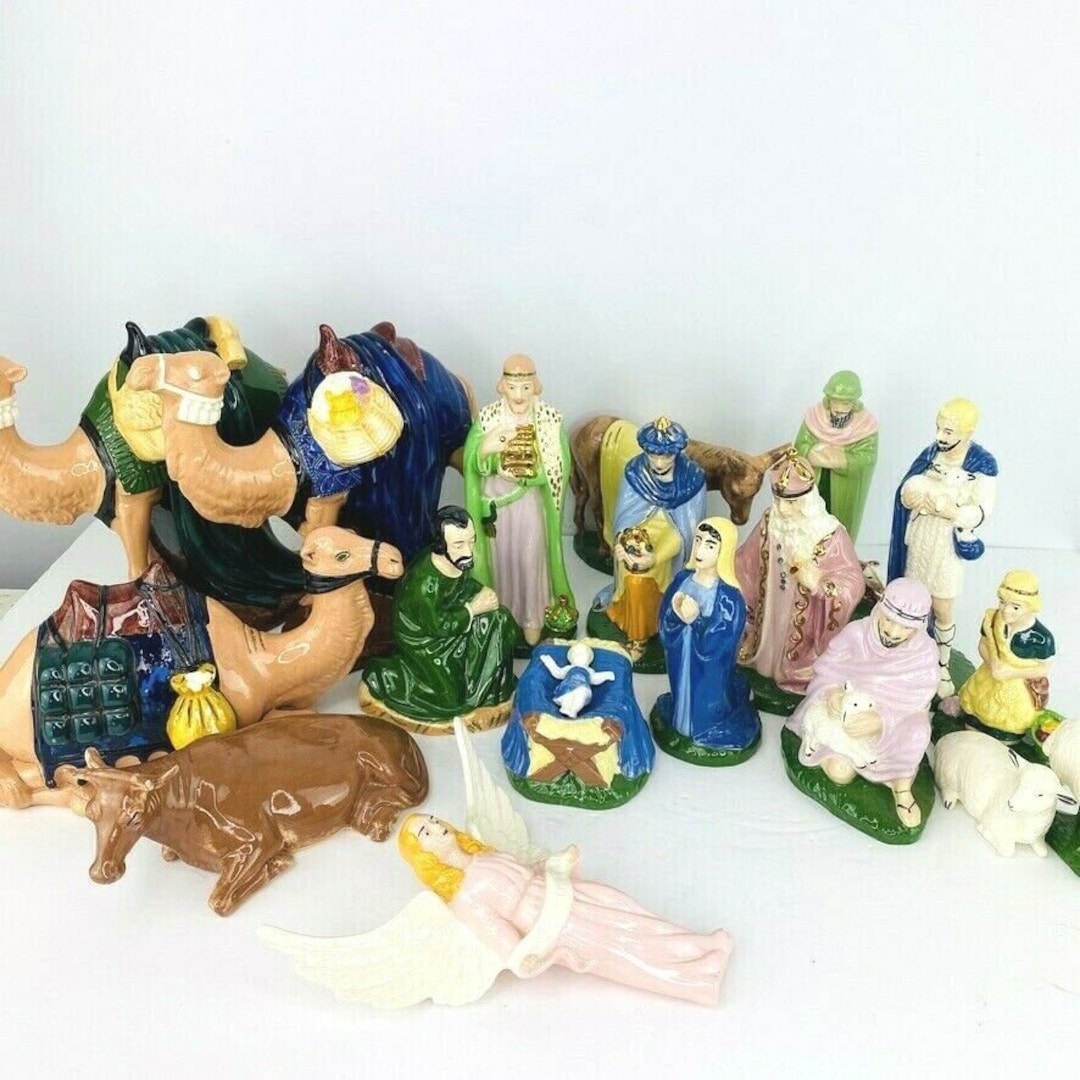 Vintage Holland Mold Nativity 1958 Artists Set 19 Pc Signed Stunning