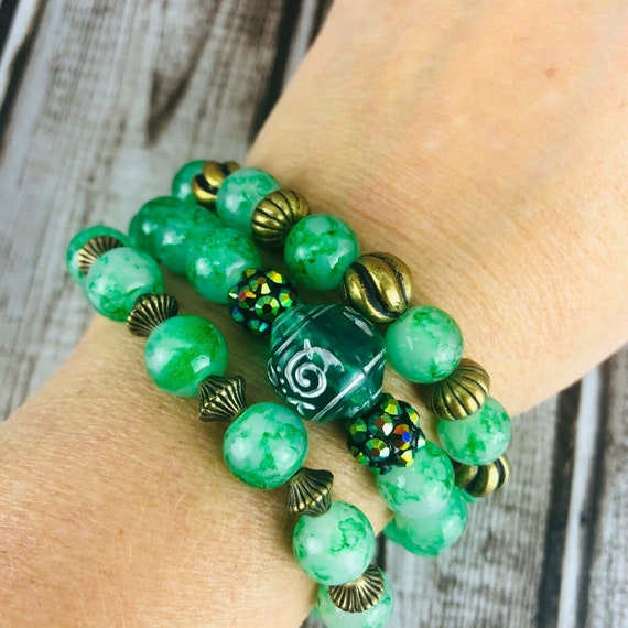 Green crystal bracelet discount