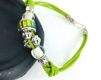 Lime verde cuero pulsera Rhinestone cristal plata tono Boho ajustable Bling