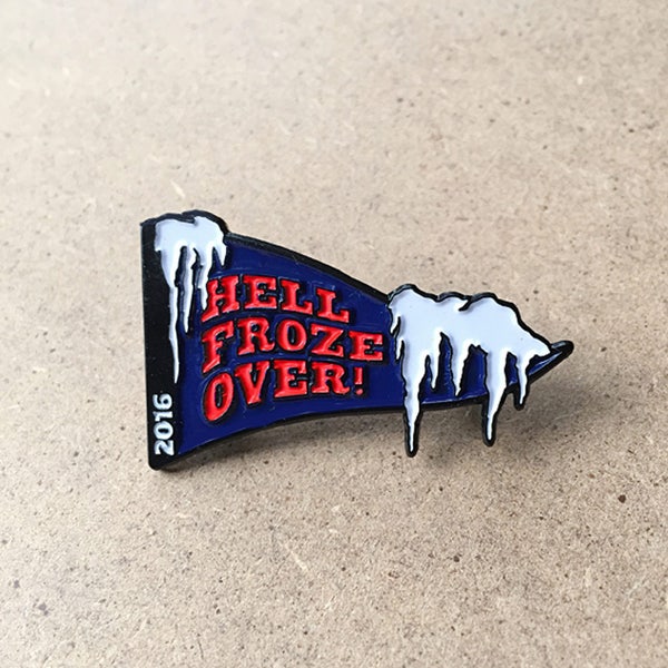 Épinglette en émail des Cubs de Chicago : Champions des World Series 2016 - L'enfer est gelé