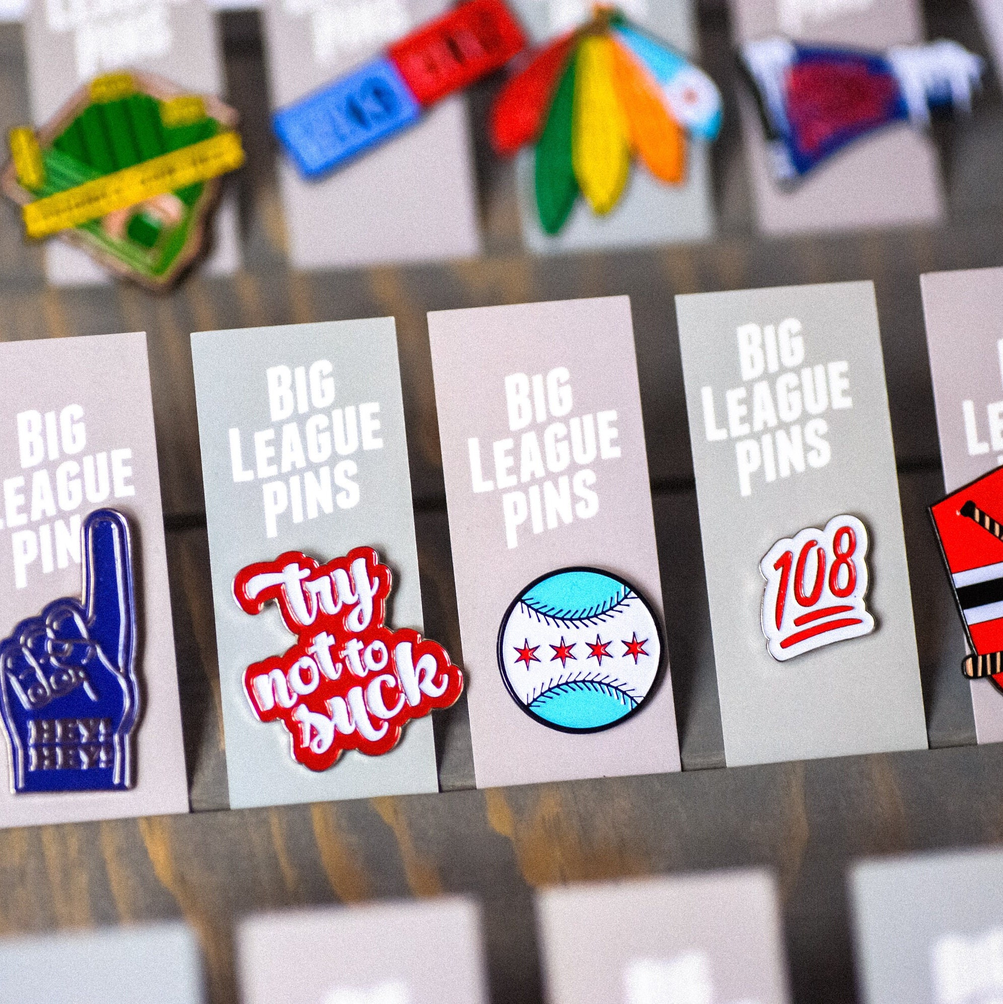 Chicago Flag Baseball Enamel Pin - Cubs & White Sox Gift - Etsy