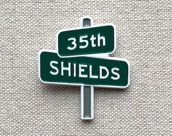 Chicago White Sox Enamel Pin: 35th & Shields Street Sign
