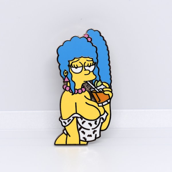 80s KID PIN - Mature - Pin - Badge - Hard Enamel - Tits - Boobs - Pin Up Girl - Erotic Pin - Sexy Pin - Erotic Art - Lapel Pin - Anime Pin