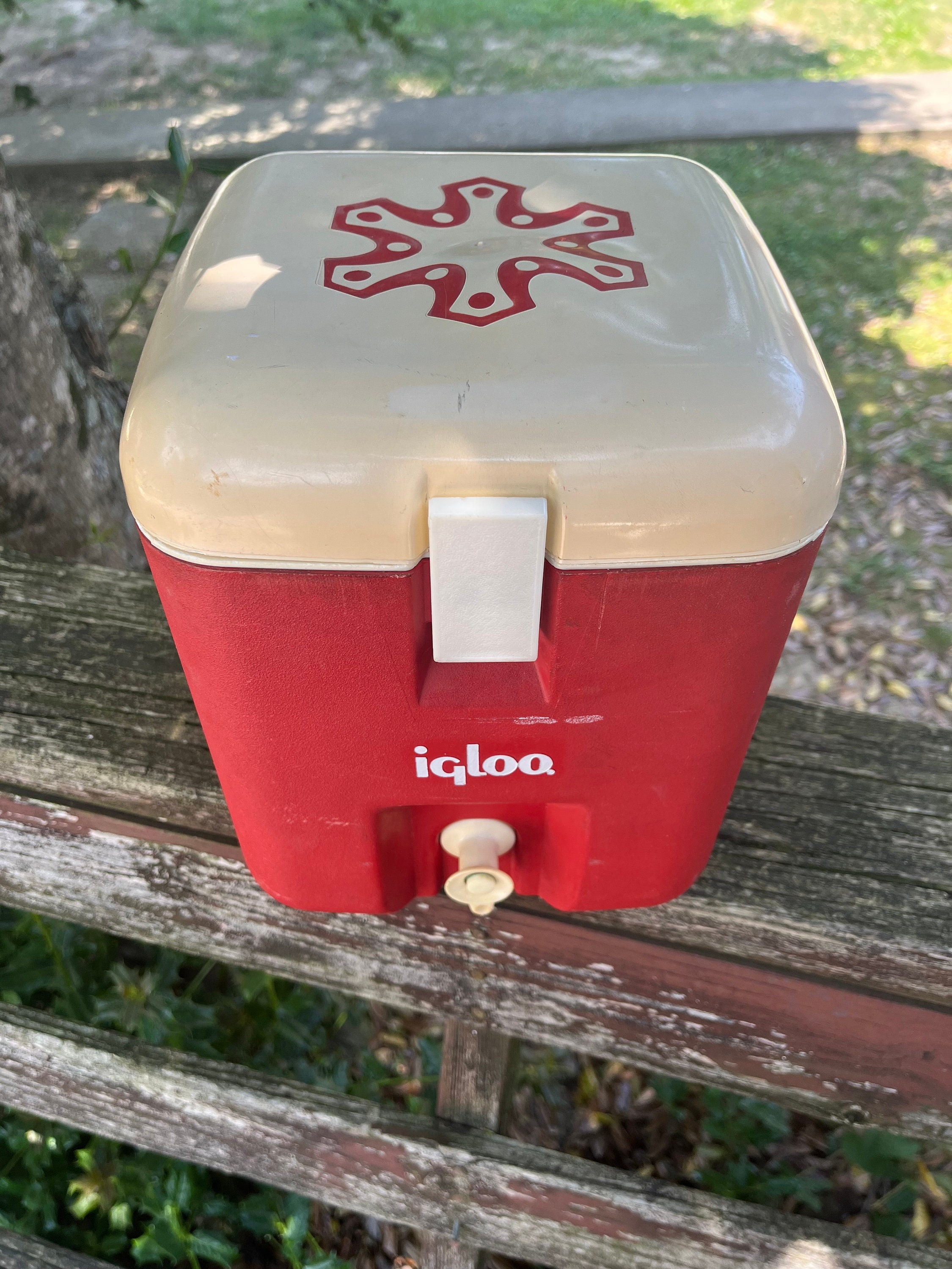 MADE IN USA 70's vintage igloo water cooler カスタム Vintage Igloo 2 Gallon Seat Top Beverage Jug Water Cooler