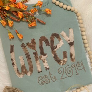 Wifey appliqué shirt, wife shirt, bride shirt, bride appliqué, women’s appliqué shirt