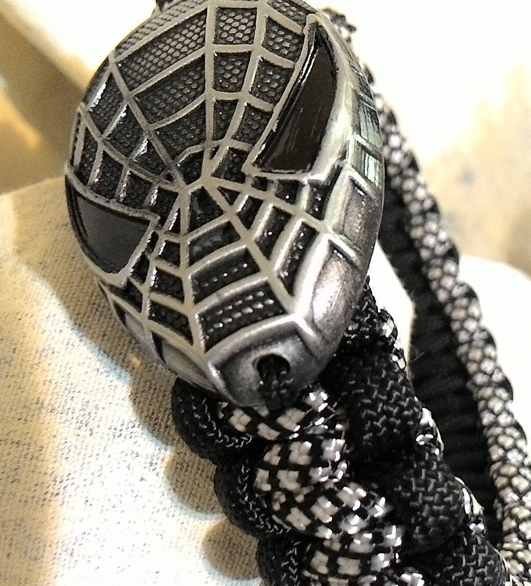 Spider-Man / Black Suit Spider-Man Paracord bracelet / Spider-Man Bracelet