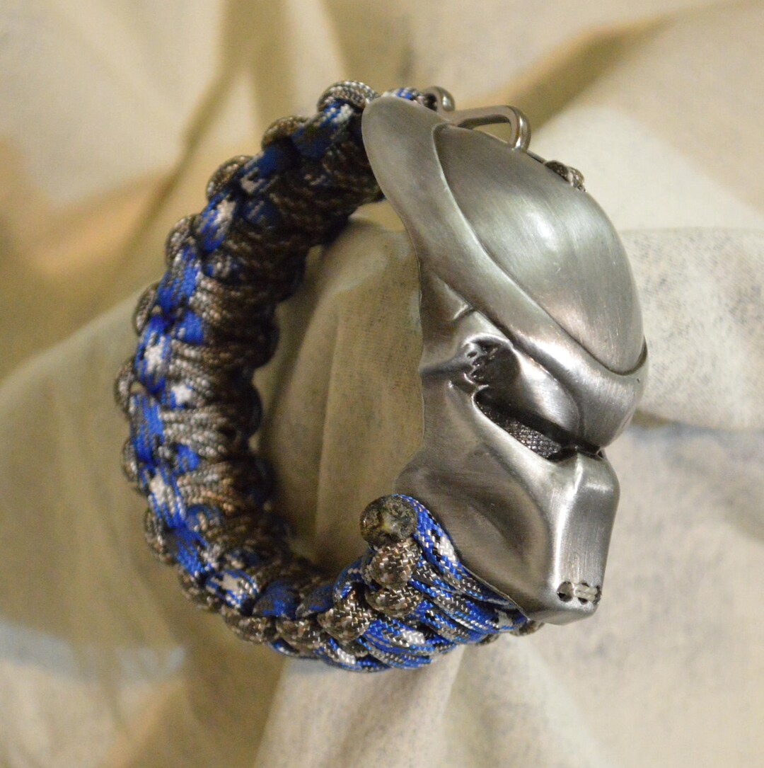 The Predator / Jungle Hunter Paracord Bracelet / the Predator Bracelet
