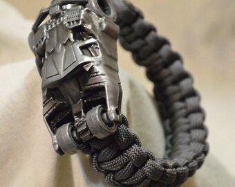 The Bat Bracelet /Tumbler Silver Paracord Bracelet