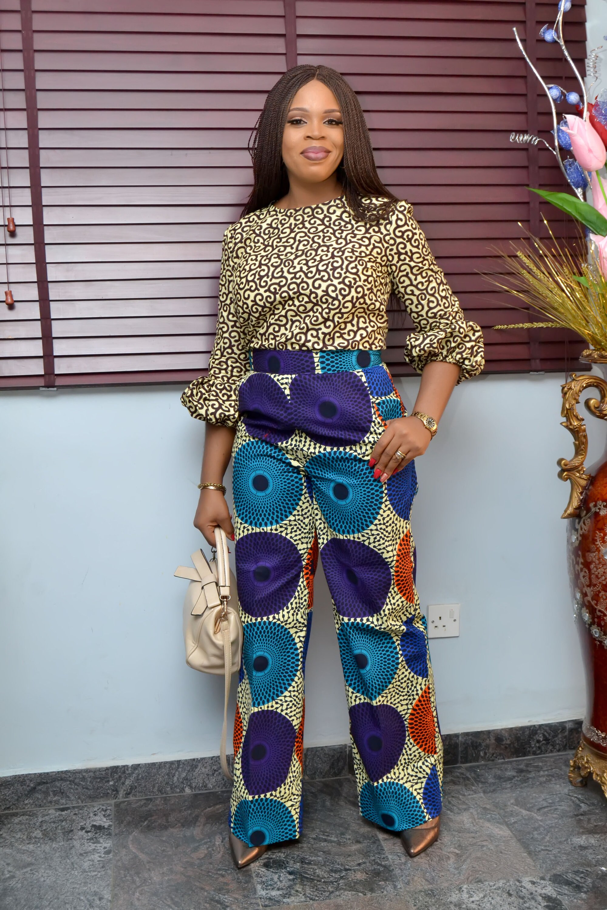 traditional pants outfits for ladies