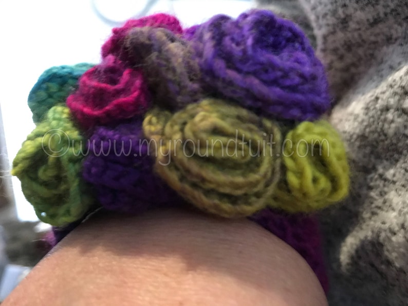 Crocheted Corsage Cuff